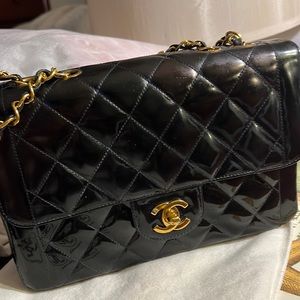 Chanel Classic flap double gold chain Diana patent bag
